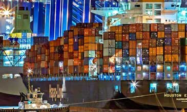 红海局势扰动亚欧航线，2024年港口行业基本面稳定、不确定性增加